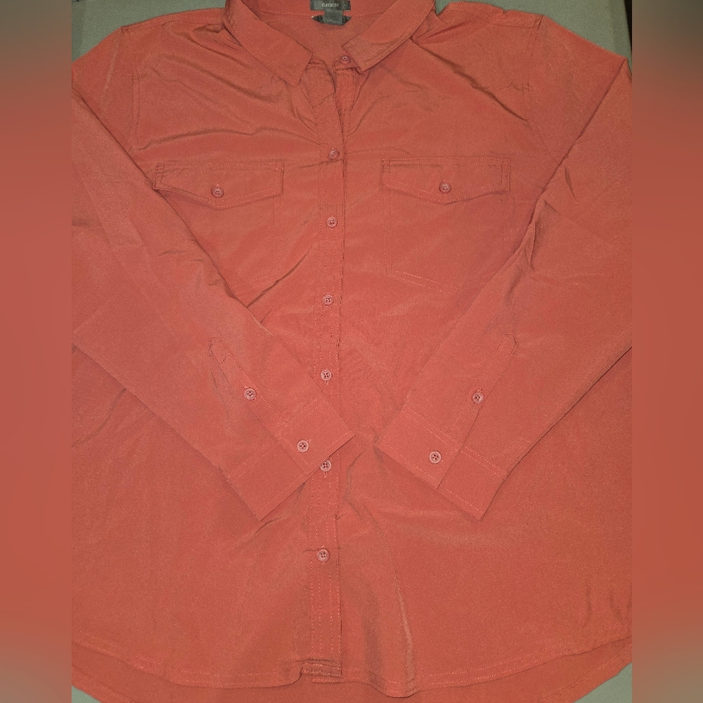 Eddie Bauer Classic Fit Red Shirt (4c13)